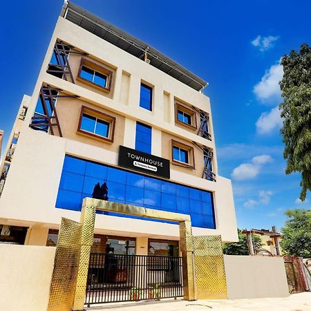 Super Townhouse Hoshangabad Road Near Aashima Mall Samarda Kaliāsot エクステリア 写真