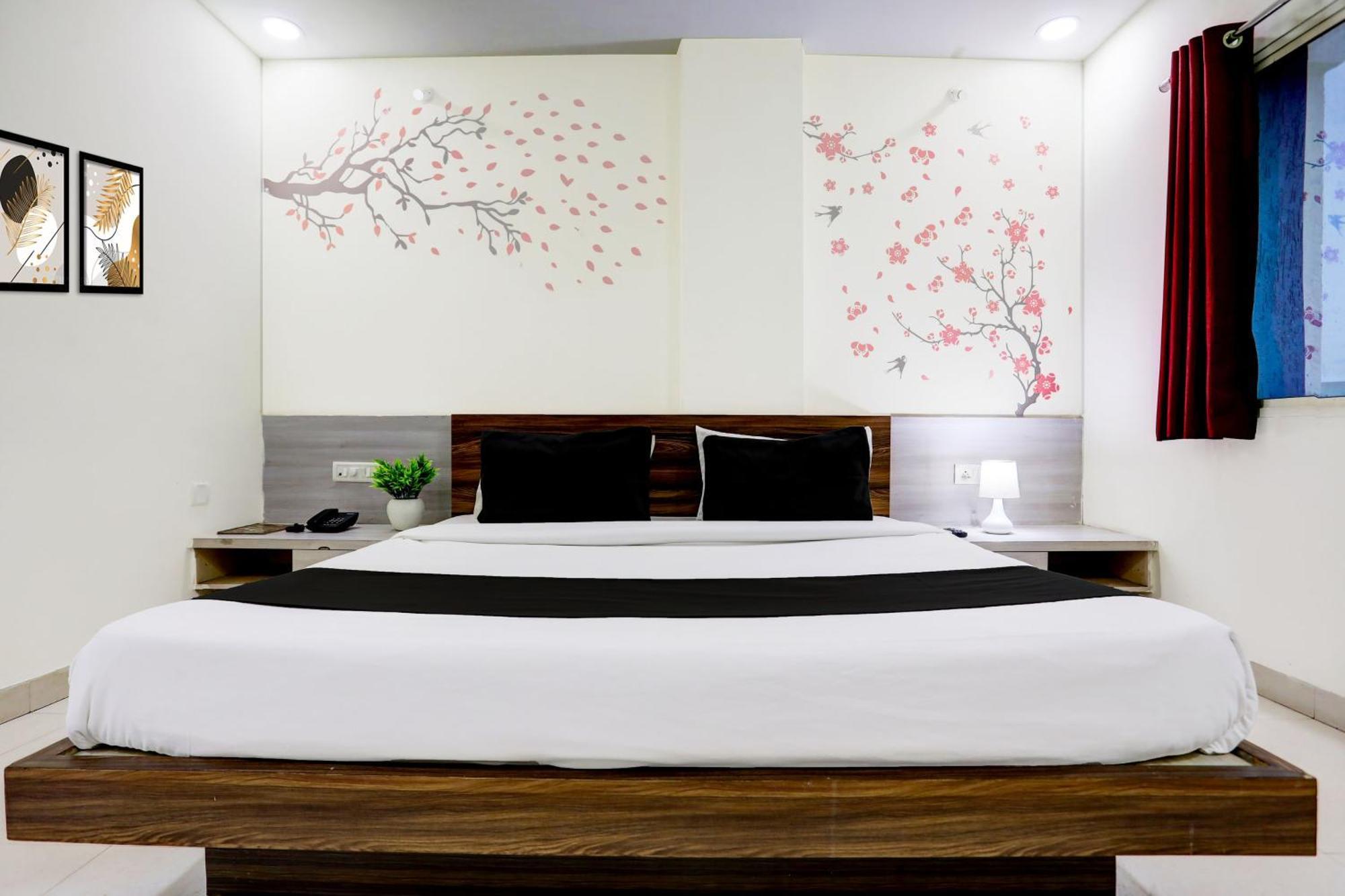 Super Townhouse Hoshangabad Road Near Aashima Mall Samarda Kaliāsot エクステリア 写真