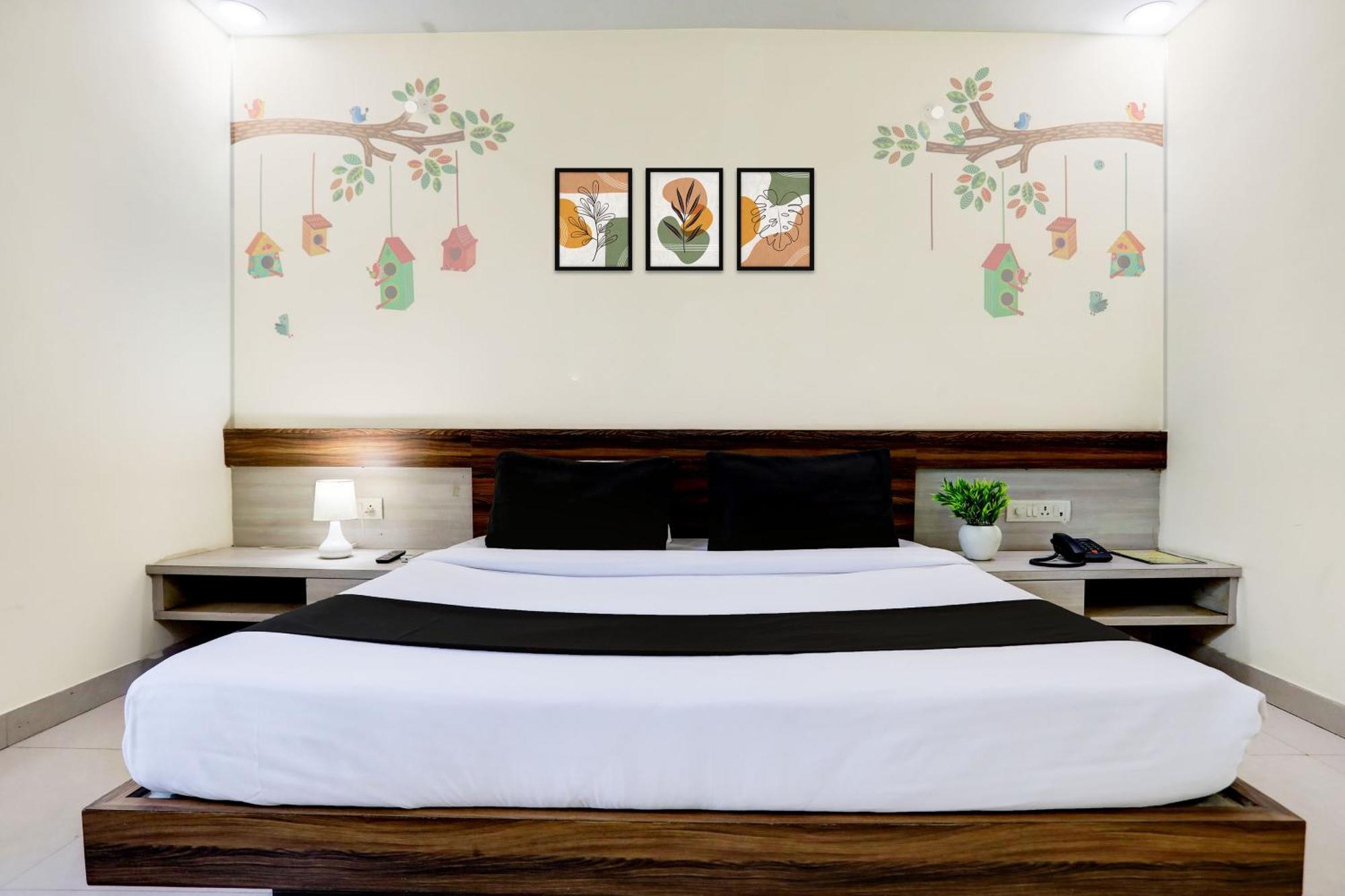 Super Townhouse Hoshangabad Road Near Aashima Mall Samarda Kaliāsot エクステリア 写真