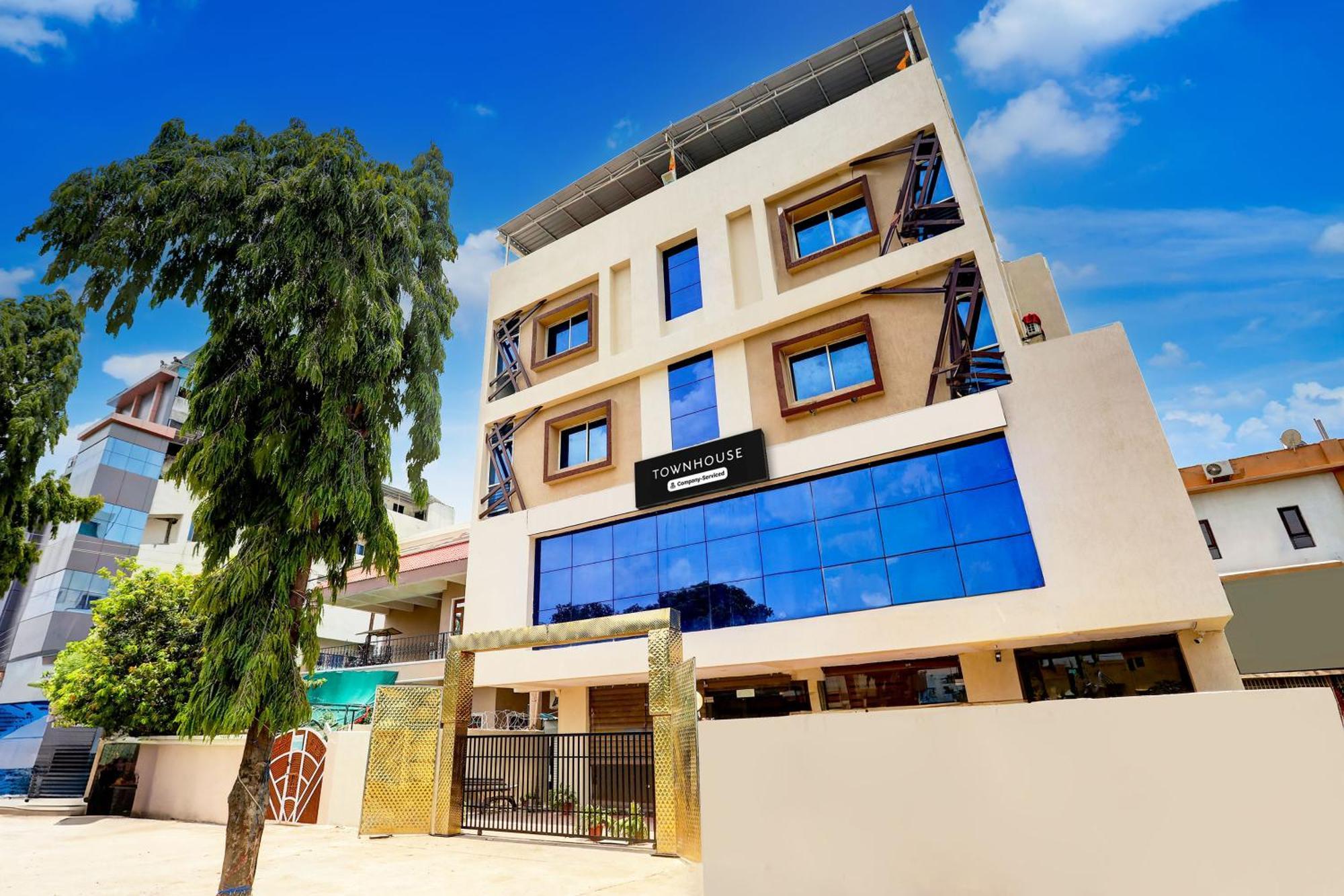 Super Townhouse Hoshangabad Road Near Aashima Mall Samarda Kaliāsot エクステリア 写真